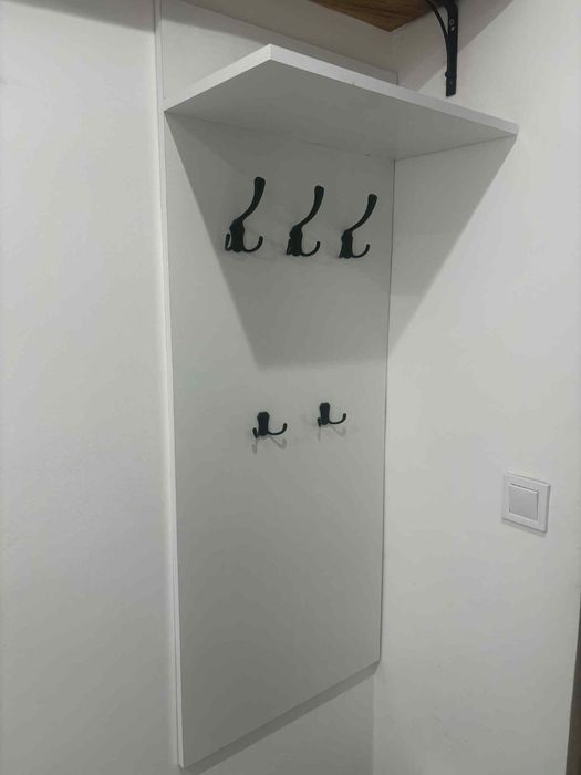 Zestaw mebli do przedpokoju