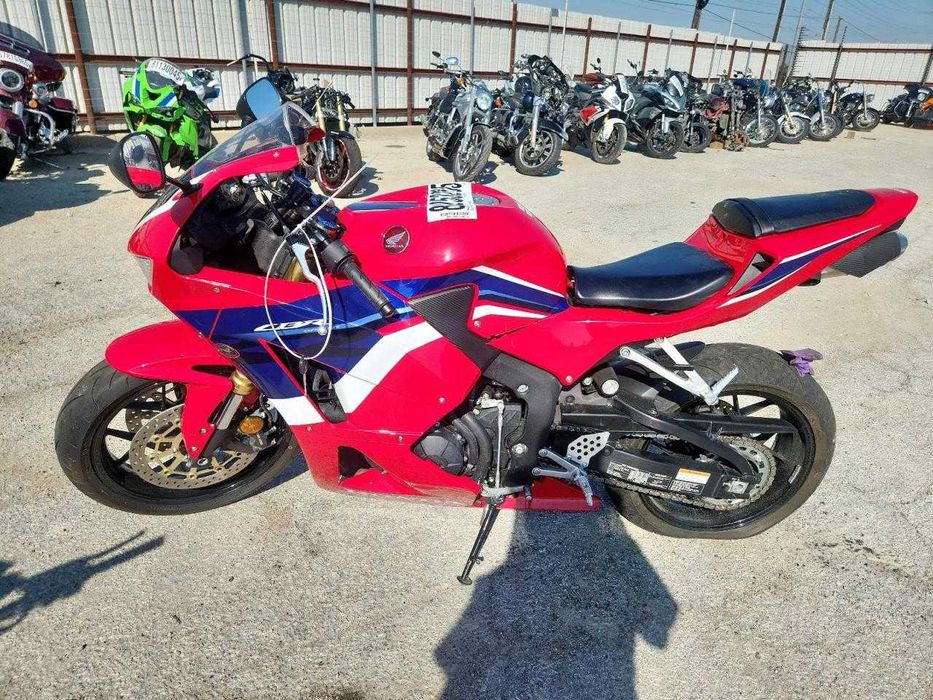 2021 HONDA CBR600 RR