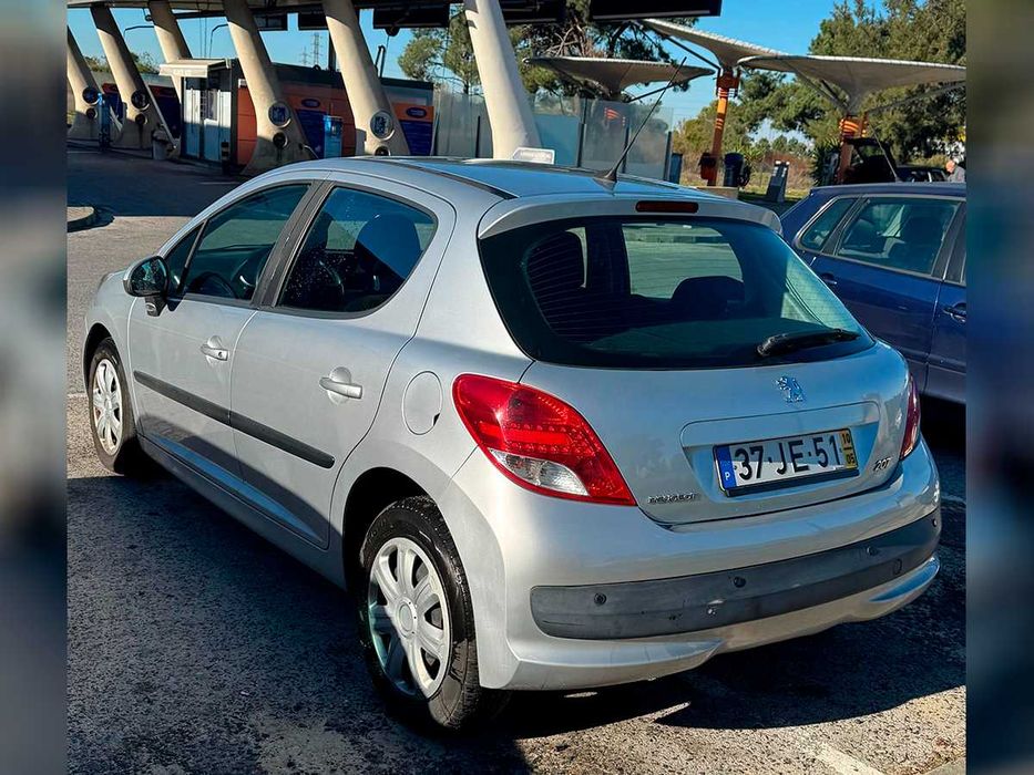 Peugeot 207 1.4 16V Sport