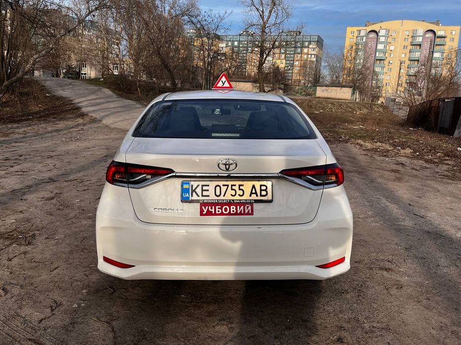 Частные уроки вождения (МКПП, АКПП)