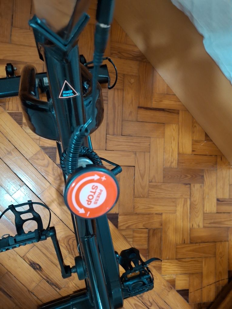 Bicicleta estática BH 9132SP