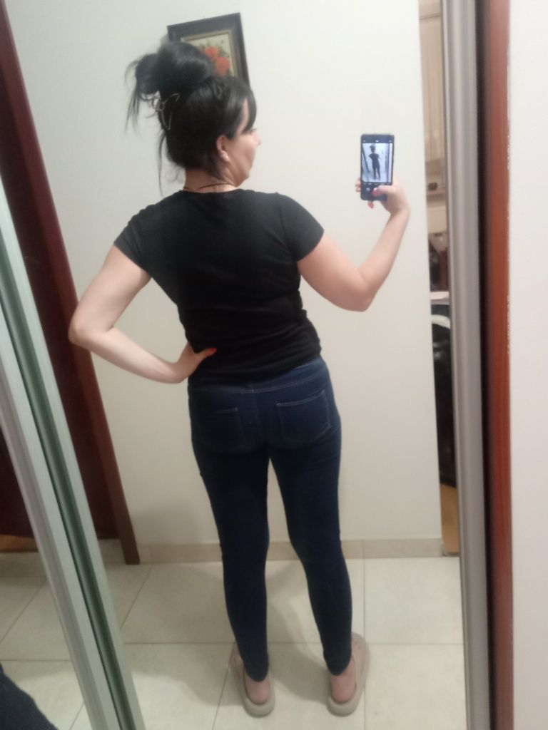 Granatowe joggery spodnie jeansy esmara dopasowane 38 M