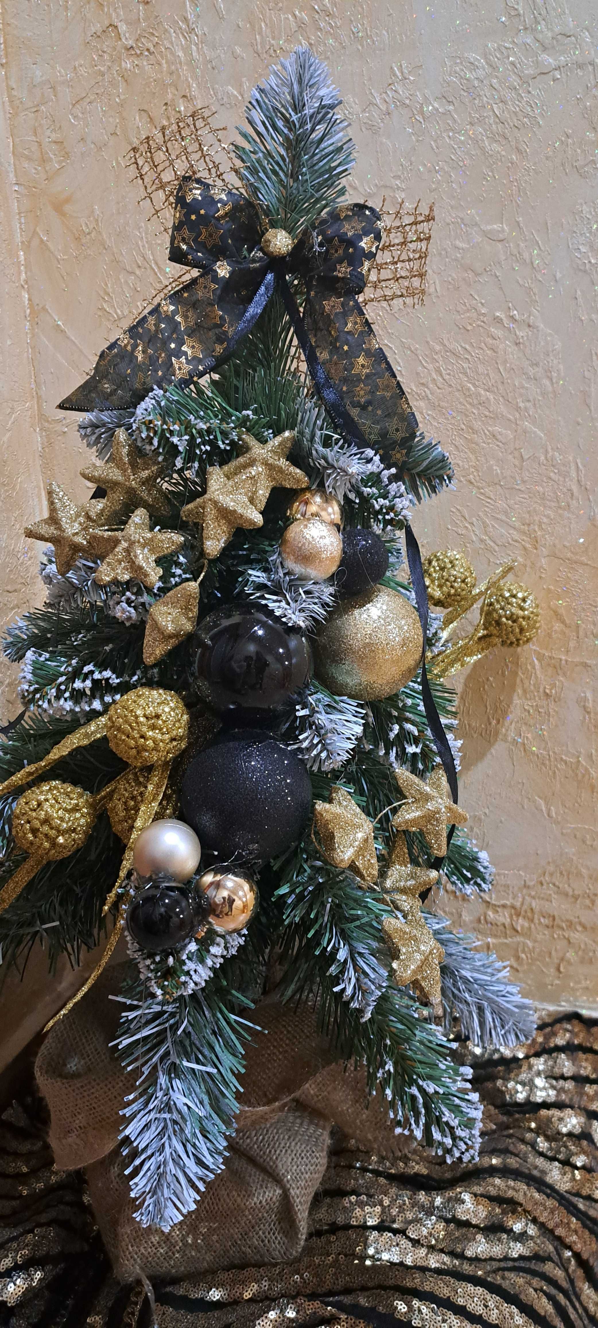 Choinka na pniu 70 cm z DEKORACJĄ i ozdobami - ubrana [producent]
