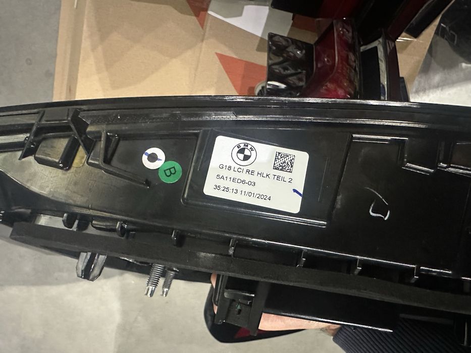 Задні ліхтарі фанарі на BMW X5 G05 2023+ Європа  оригінал бу