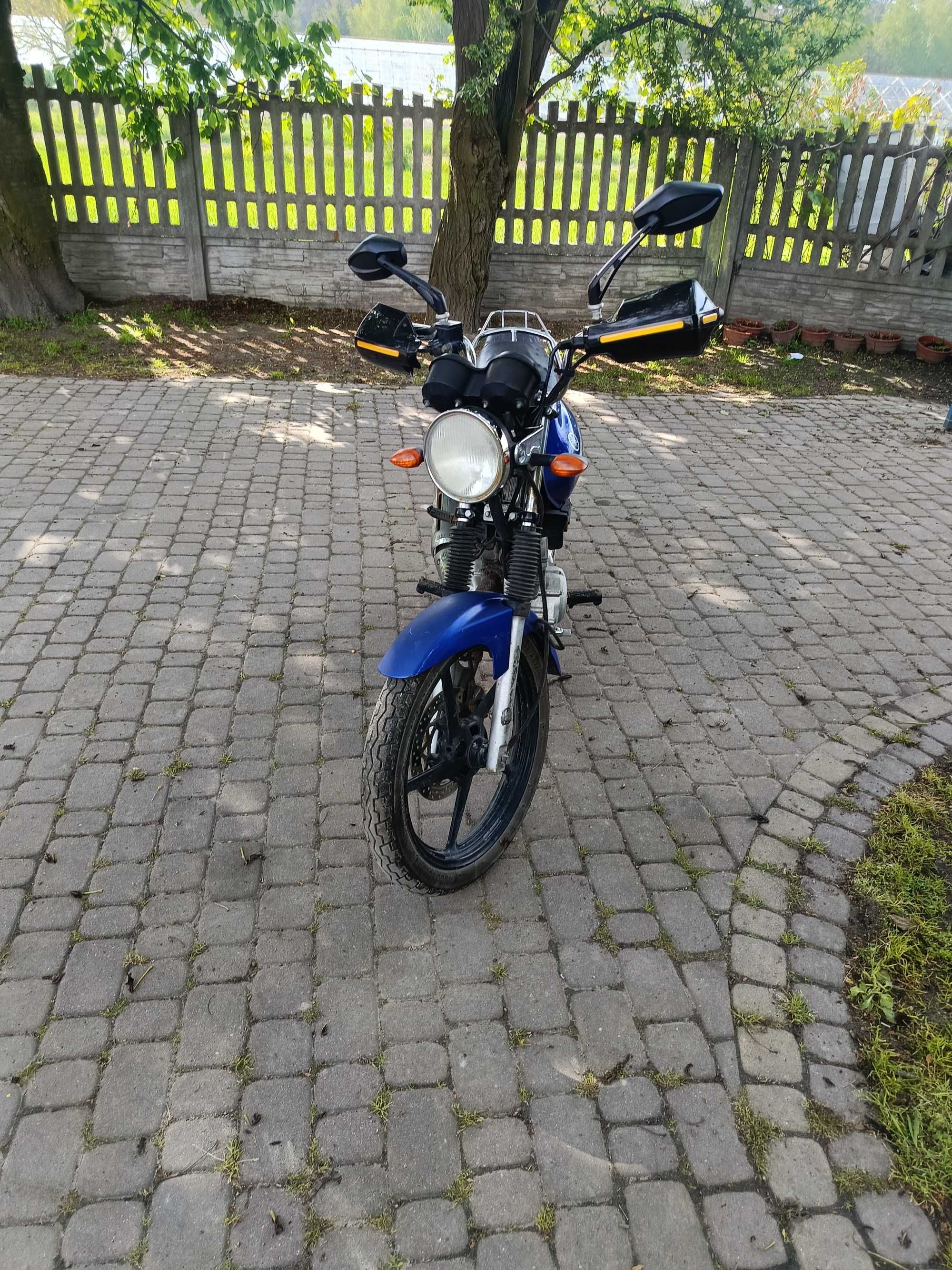 Yamaha ybr 125 cm