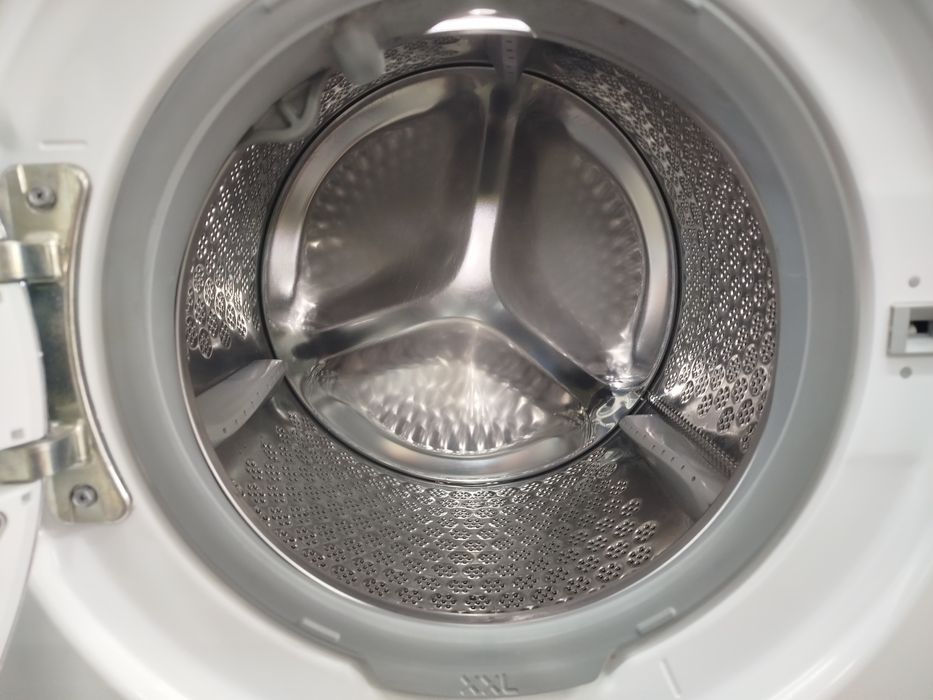 Пральна машина фірми Electrolux, 10 кг