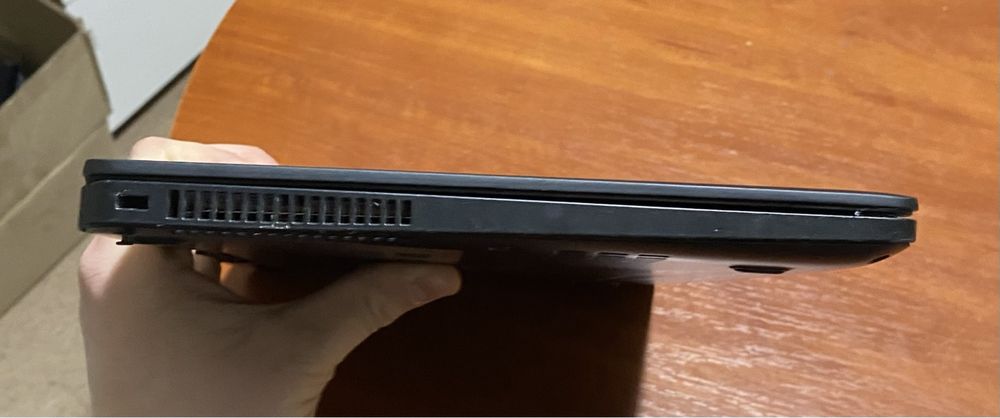 Ноутбук Dell  e7270 12.5" / на запчастини! N2429