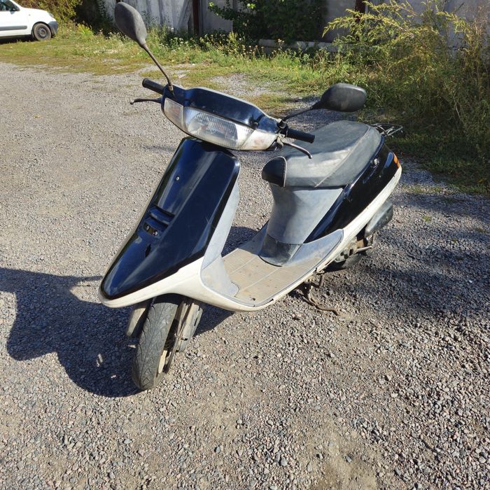 Японський мопед-скутер Honda Tact AF-24 з стендапом