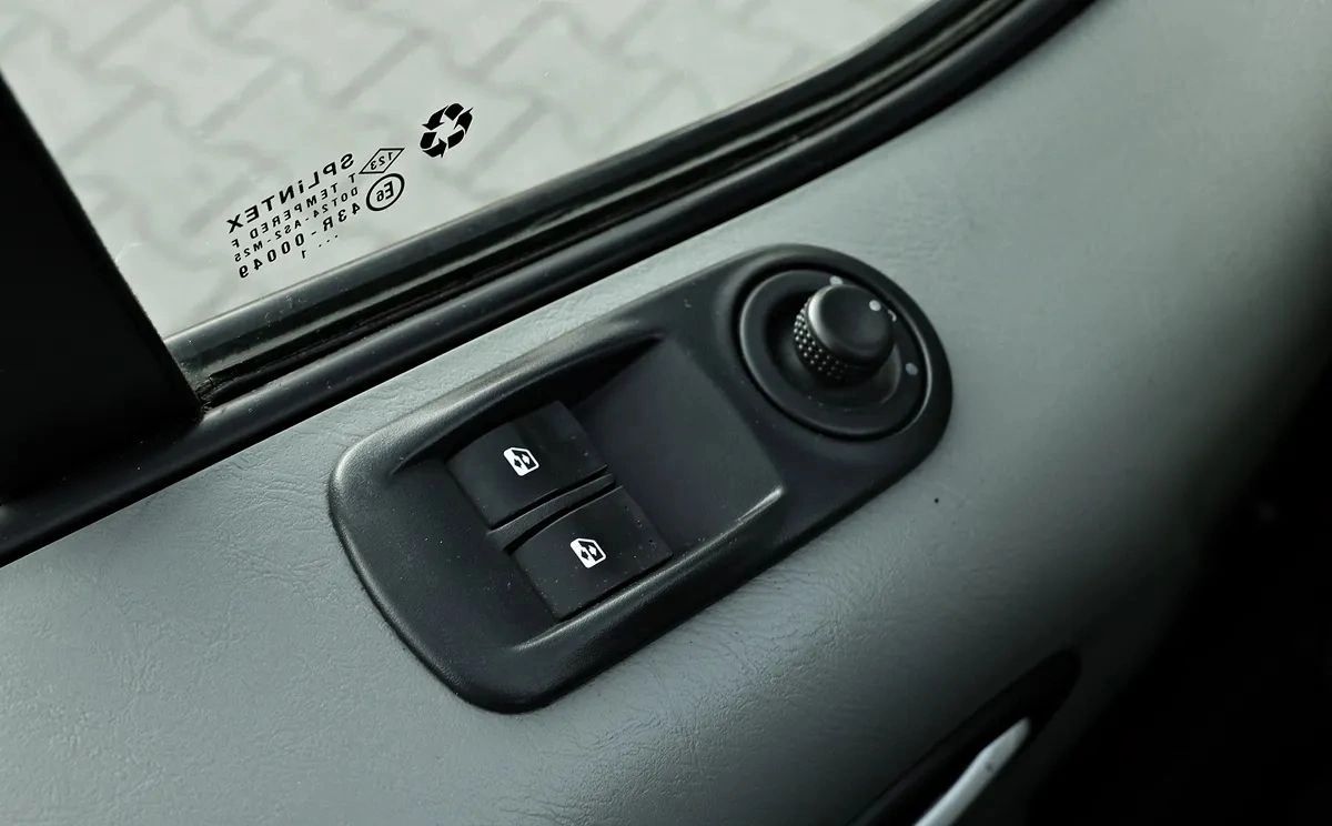 Opel Vivaro 2011