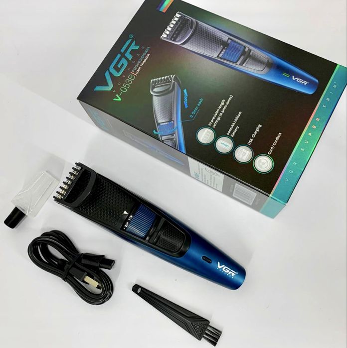 Машинка тример, триммер для бороди, вусів, голови. Бороды, усов, голов