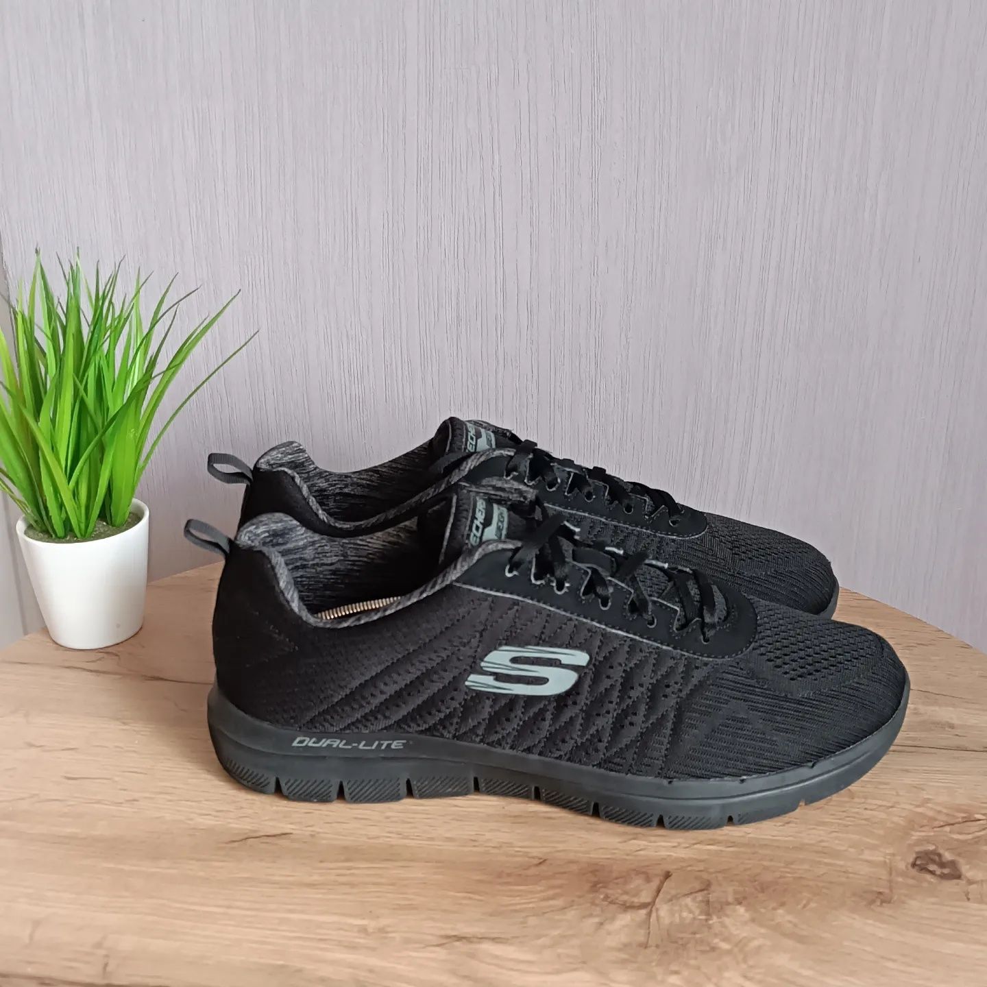 Чорні чоловічі кросівки Skechers 47,5р-31см, летние кроссовки сетка