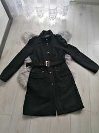 Czarny płaszcz wiosenny Reserved rozmiar 38