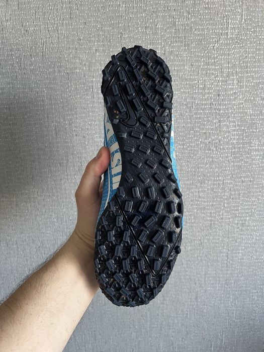 Сороконіжки nike 27см (відправлені олх)