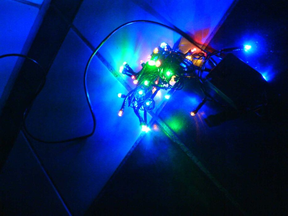 GIRLANDA świetlna LAMPKI CHOINKOWE SKLEPOWE 230V Sterownik zmian migań