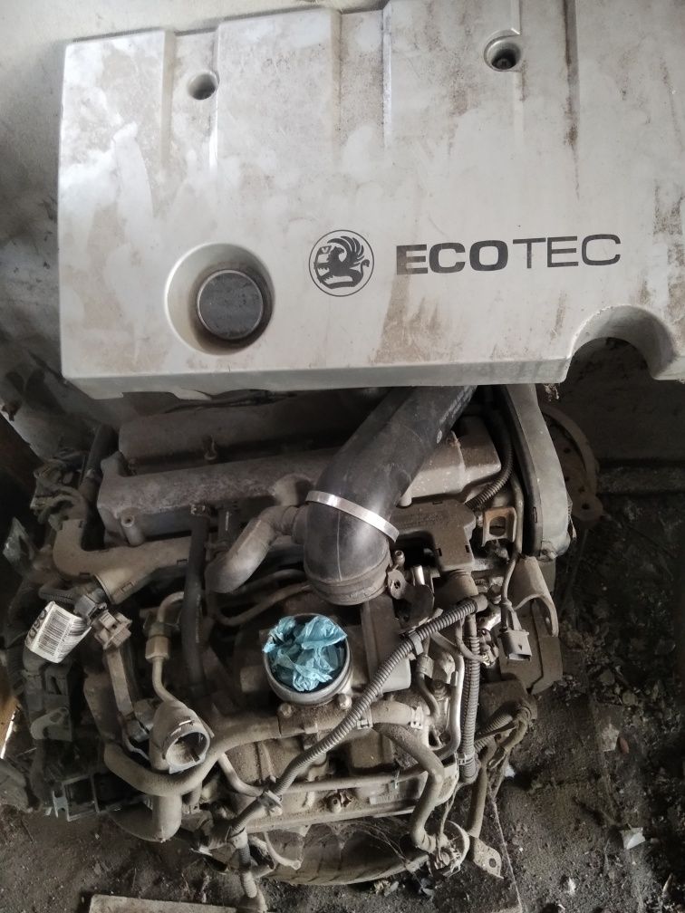 Запчастини Opel Vectra C 2004р.