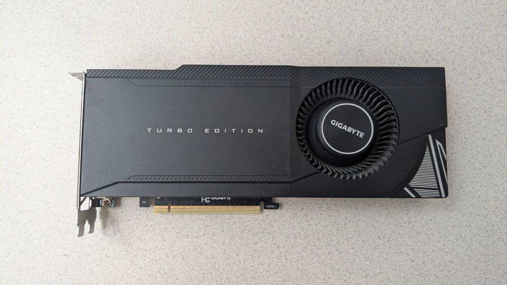 Nvidia RTX 3090 [неробоча, під ремонт/запчастини]