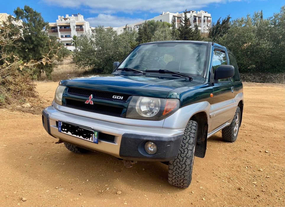 Mitsubishi Pajero Pininfarina 1,8 GDI