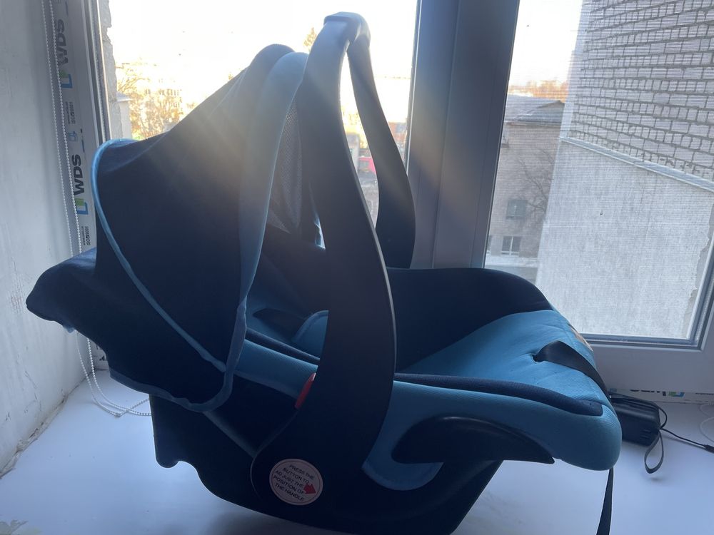 Дитяче автокрісло Mamakids Z-33B
