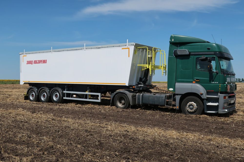 Услуги,Аренда Зерновоза Самосвали Перевозки Зерна