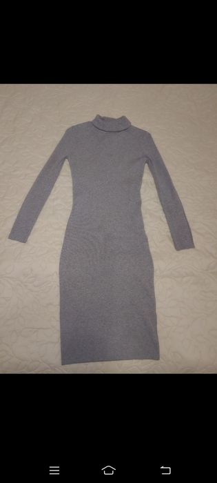 Продам облягаючу сукню- гольф