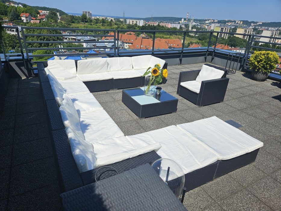 zestaw wypoczynkowy do ogrodu