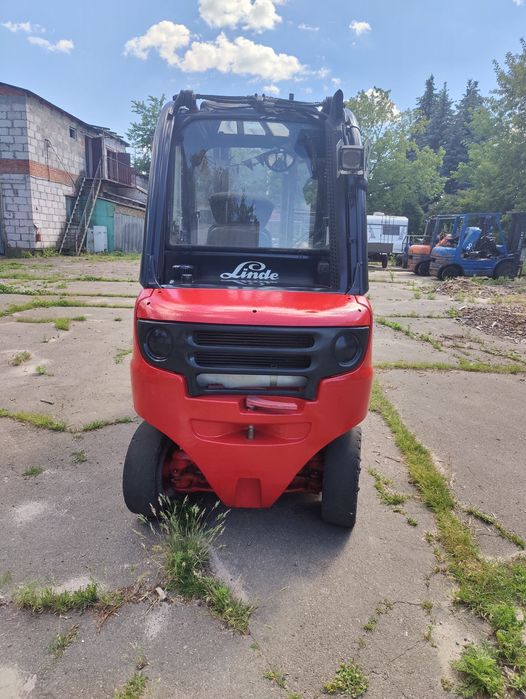 Навантажувач LINDE