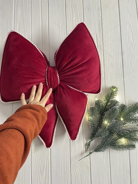 Новорічна подушка бант