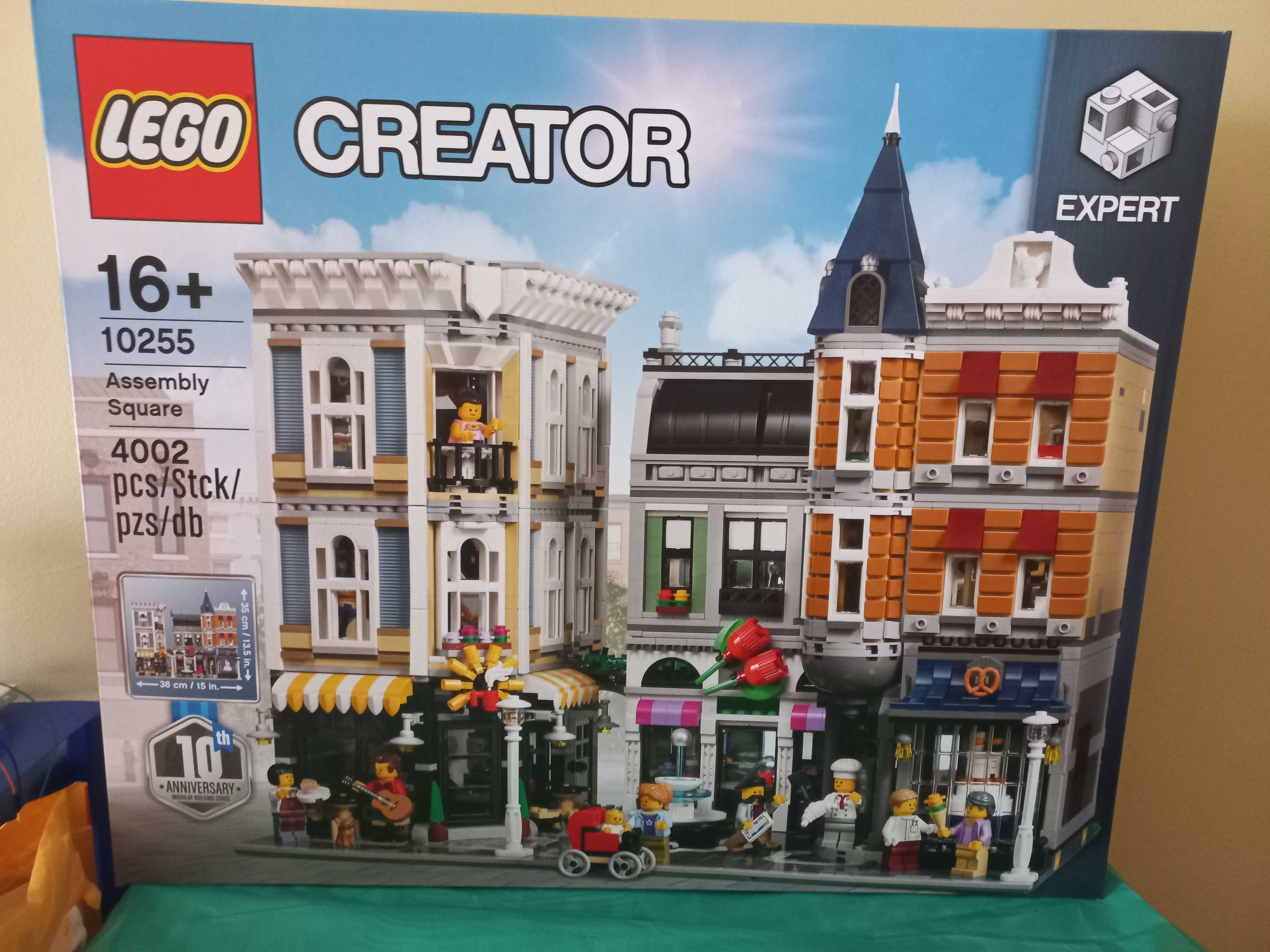 LEGO Creator Expert 10255 - Assembly Square NOVO e SELADO