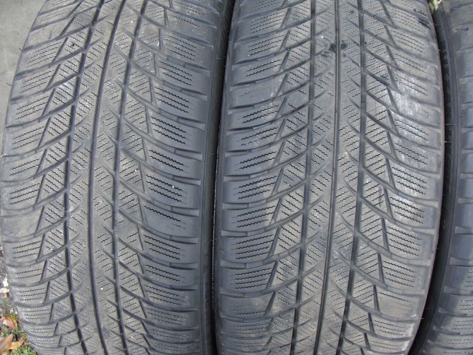 Opony 225 / 40 R 18 Bridgestone zimowe runflat