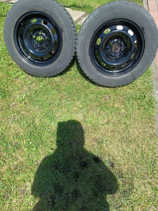 Sprzedam opony zimowe z felgami 4x Targum 165/70 R14