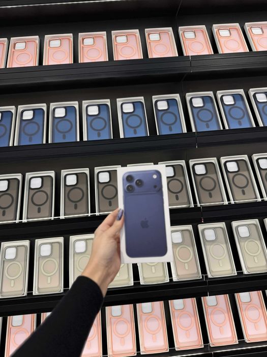 NOWY iPhone 17 Pro Max 256 GB Deep Blue z większą baterią / Faktura