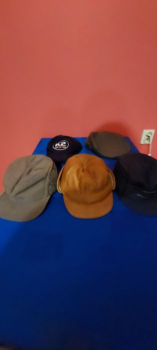 Czapki męskie nowe