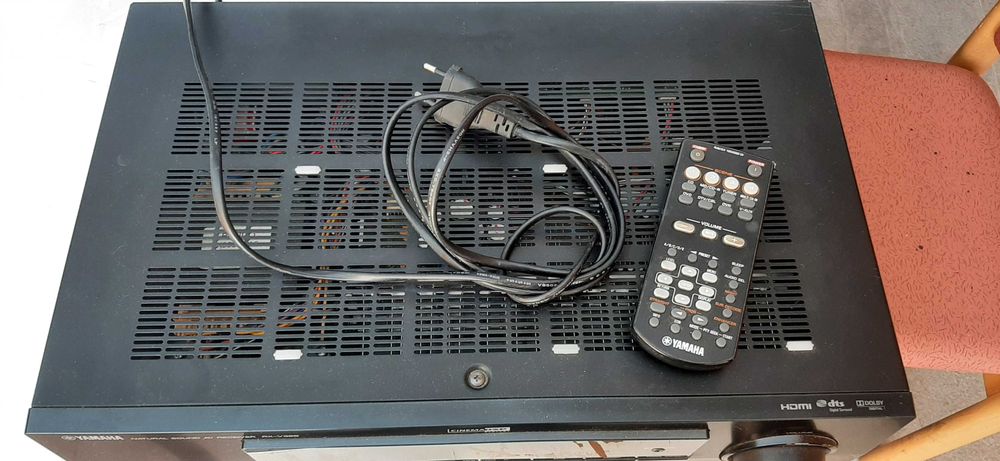 Vendo este amplificador 5.1 da marca yamaha