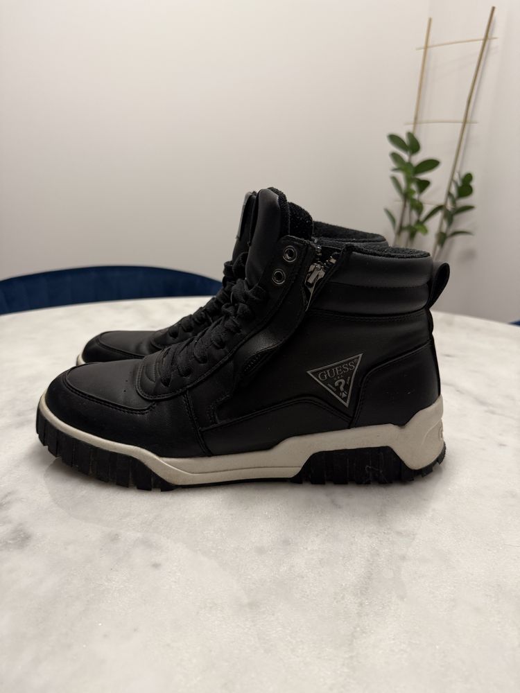 Męskie buty Guess 42 1/3 27,5cm