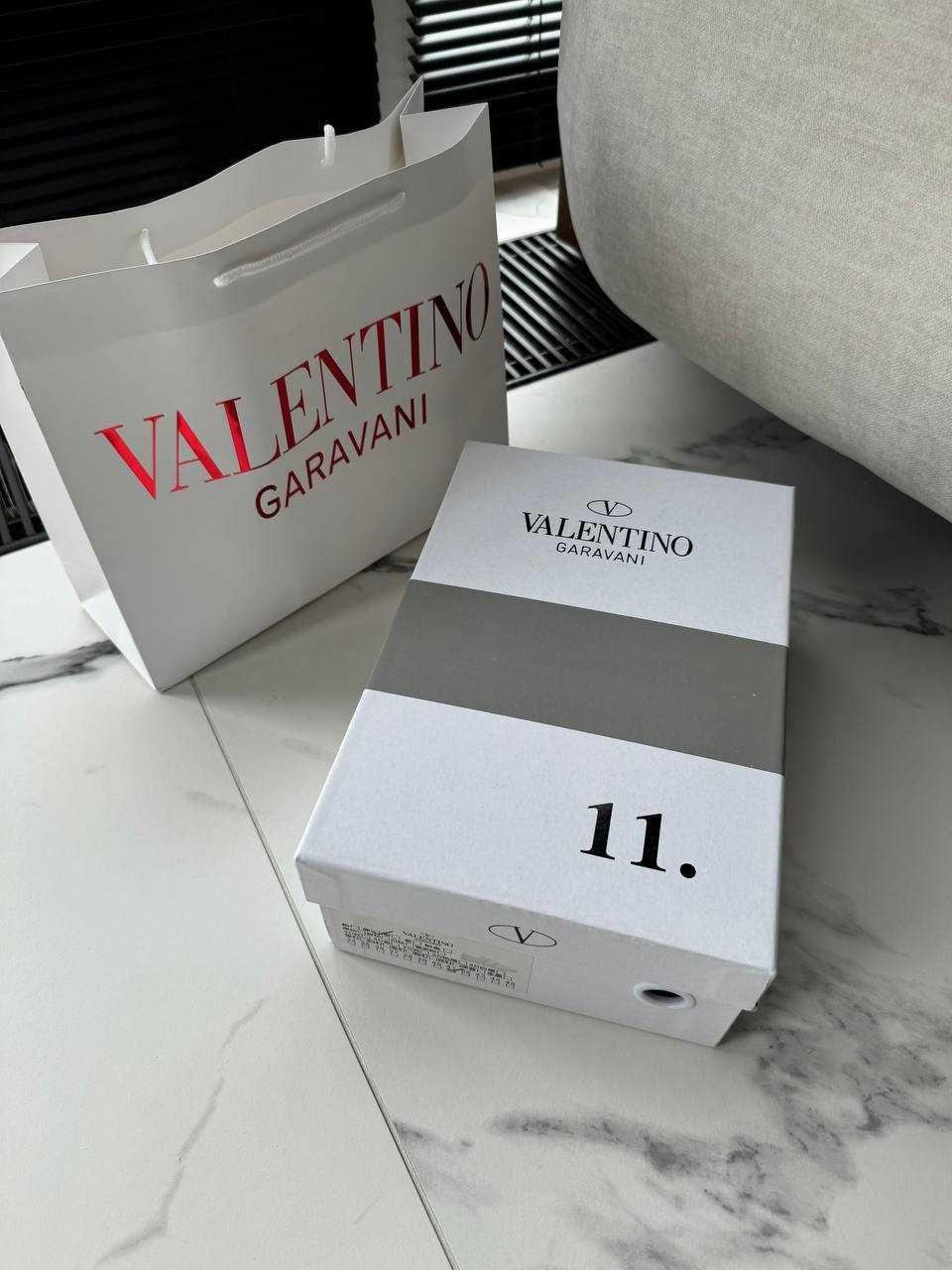 Кросівки Valentino 11 White/Black premium