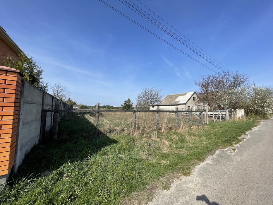 Продам гарну ділянку під Києвом