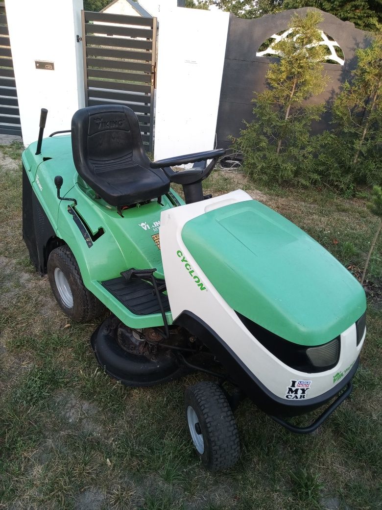 Traktorek Viking MT 585