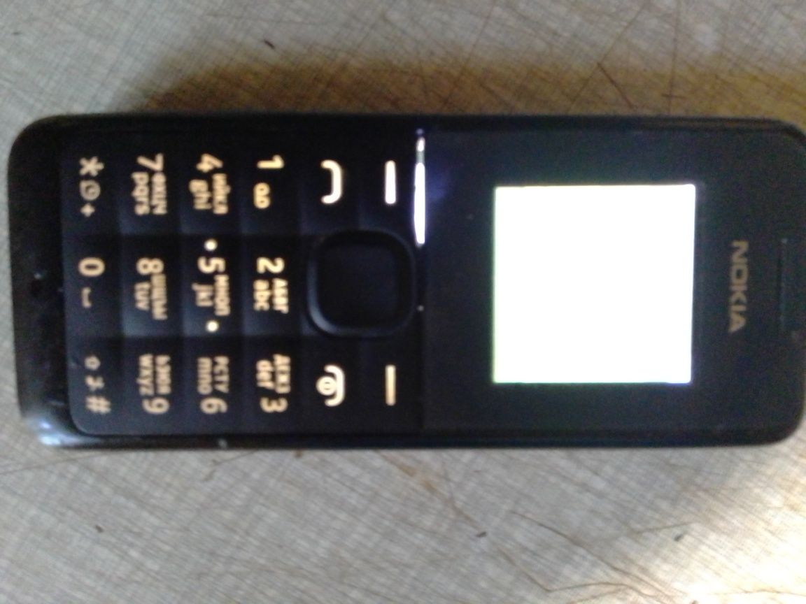 Телефон Nokia 105