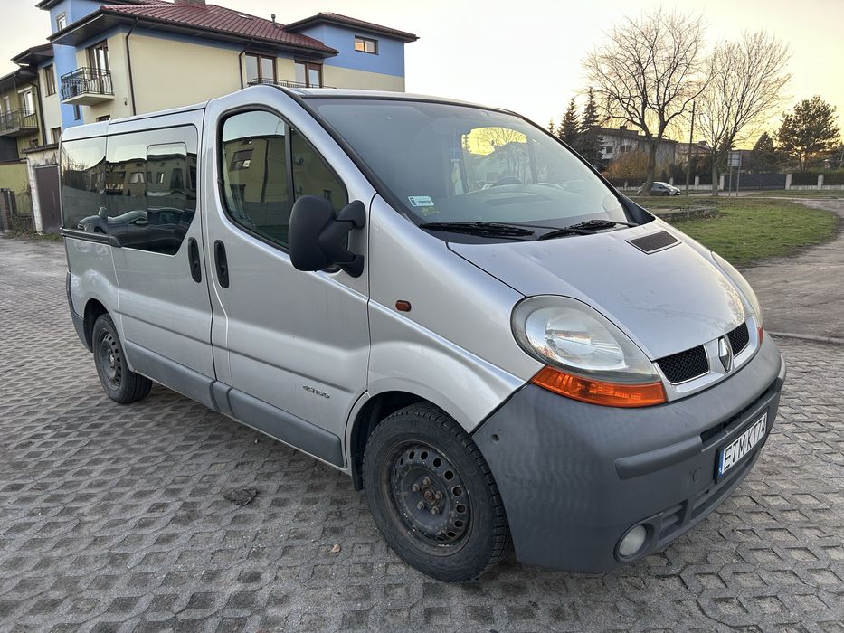 Renault Trafic 1.9 dci 9 osobowy