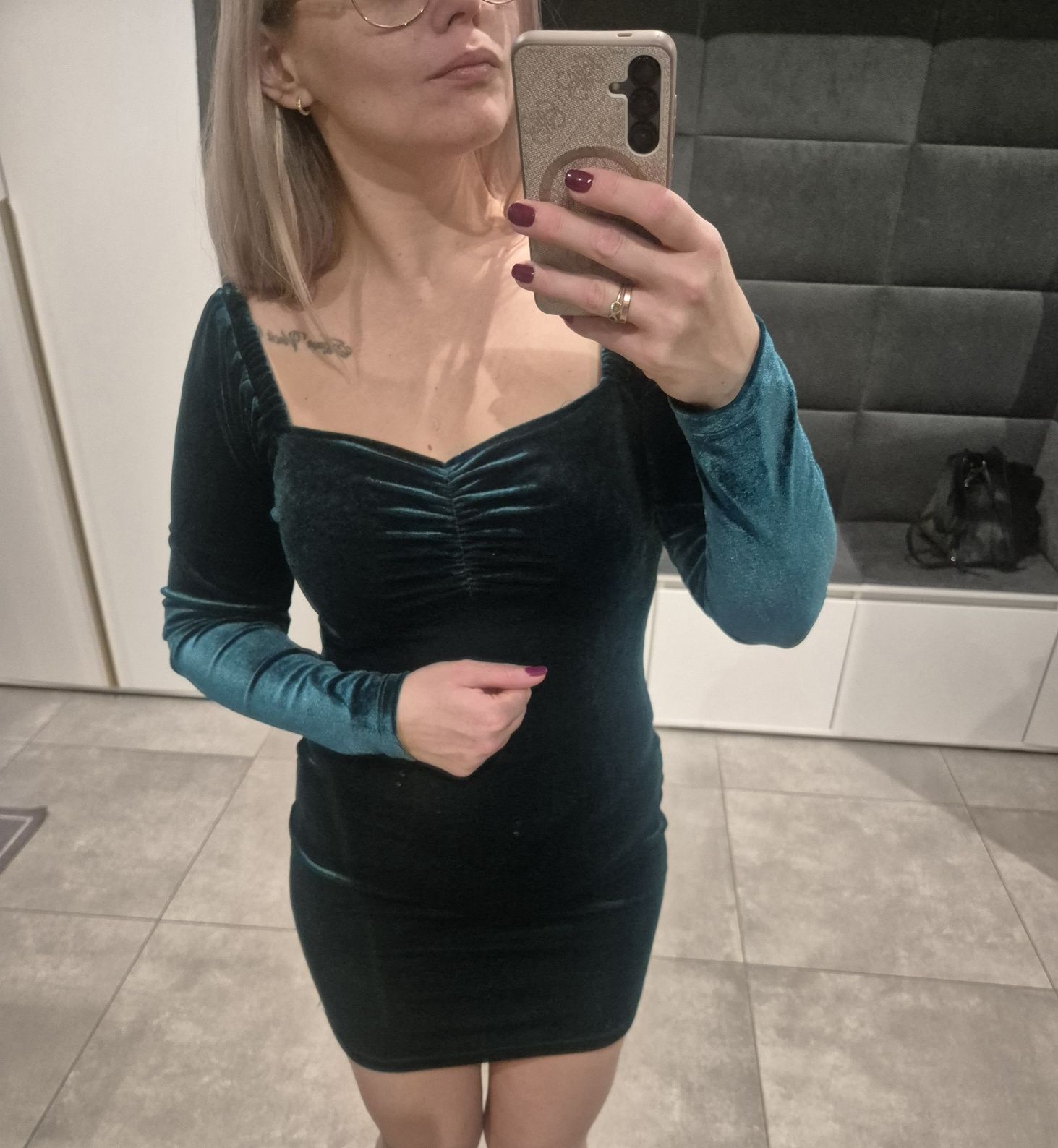 Sukienka welurowa zamszowa Velvet Xxs XS S