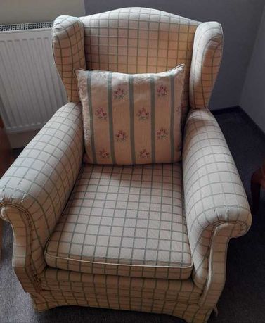 Fotel tapicerowany(uszak)