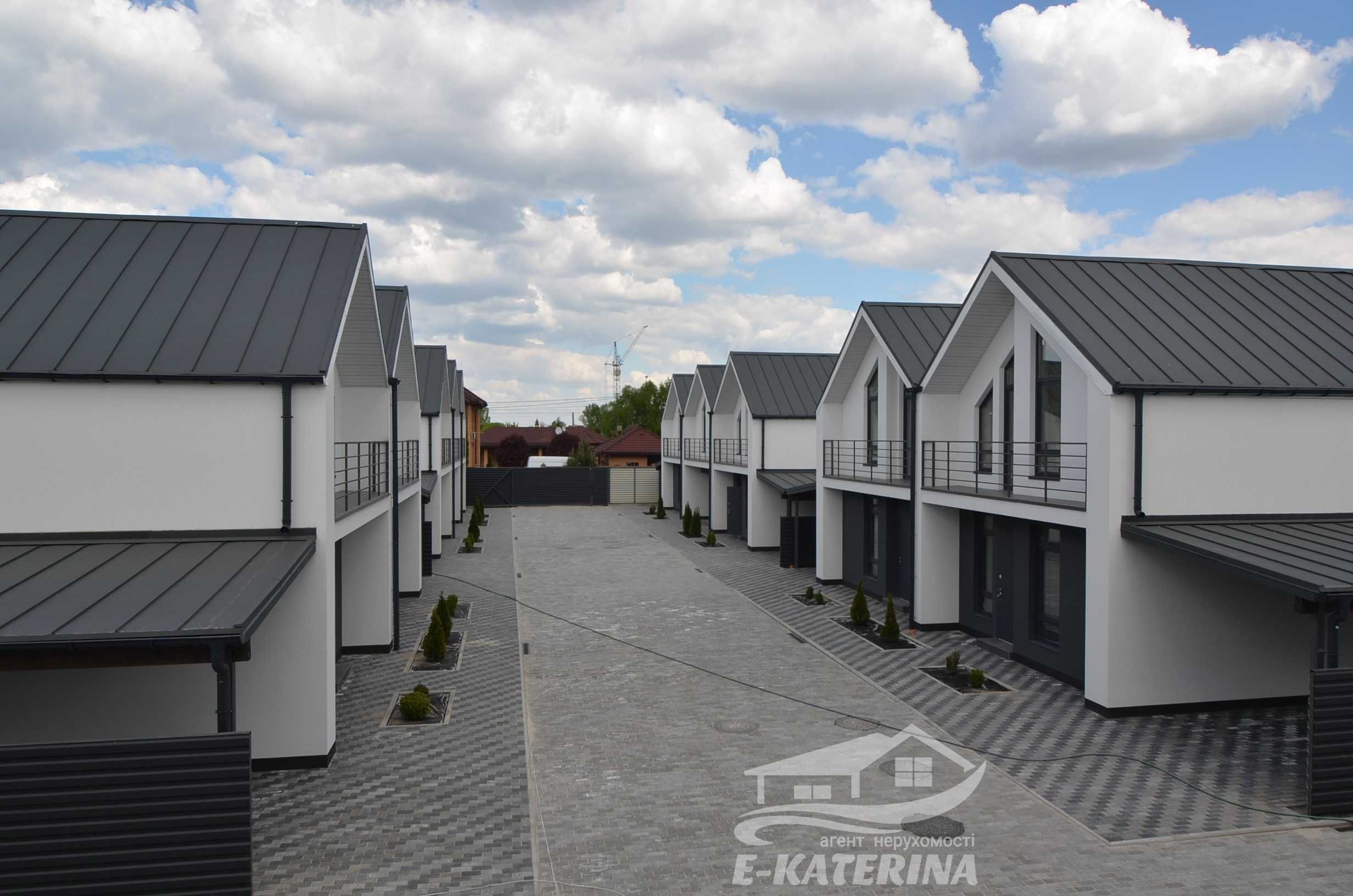 Можливе РОЗТЕРМІНУВАННЯ Продам дім Таунхаус Ремонт під-ключ 30 тис у о