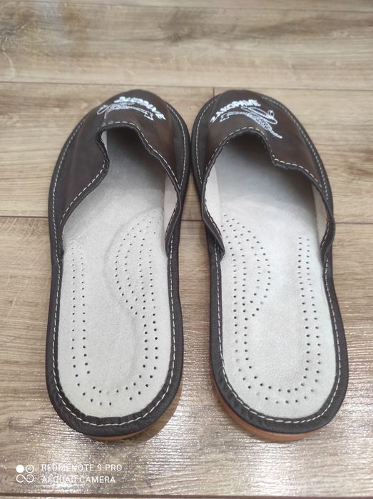 Kapcie skórzane z Zakopanego