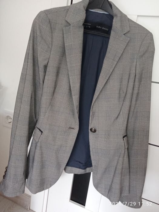 Піджак підлітковий дівчачий сірий в клітку на тендітну дівчину