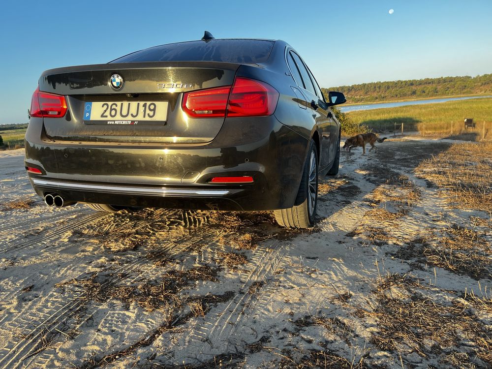 BMW330e bom estado