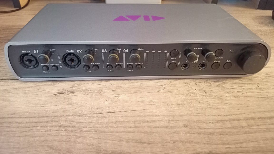 Аудіоінтерфейс Avid Mbox 3 PRO + кабель + Pci-E to firewire
