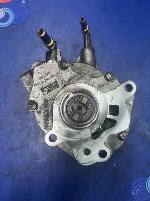 Bomba de vacu range rover sport