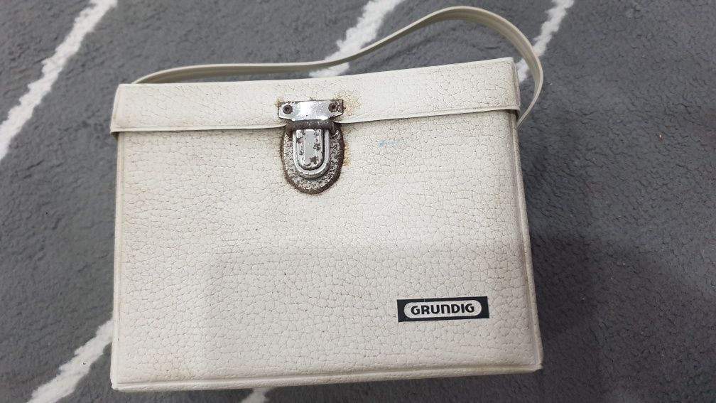 Equipamento  Grundig