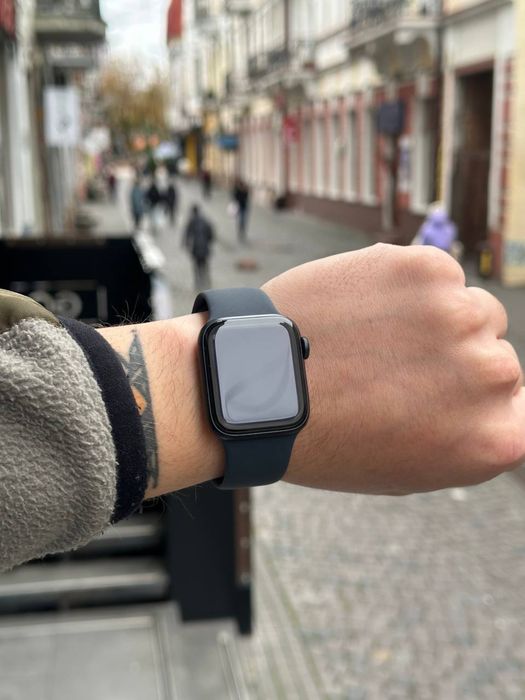 Apple Watch SE 2 2024 40mm Midnight Starlight нові Open Box