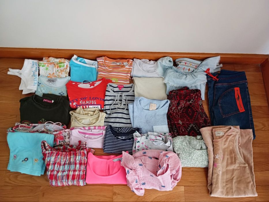 Lote de 24 peças de menina 4- 5 anos